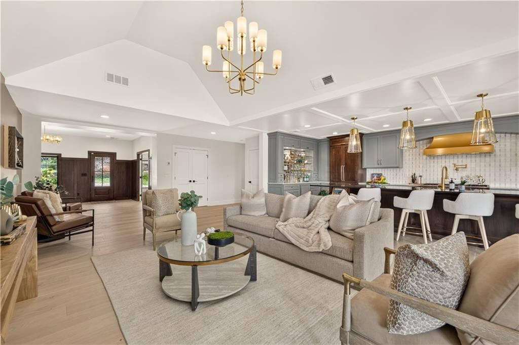 12811 W 71st Street — photo 13