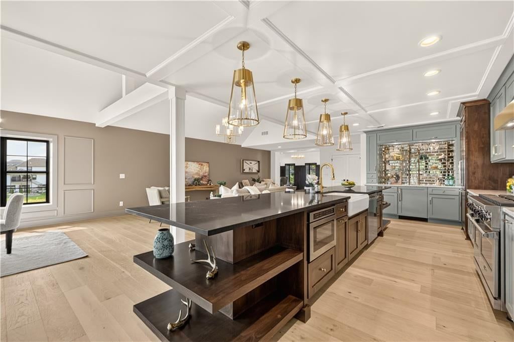 12811 W 71st Street — photo 17
