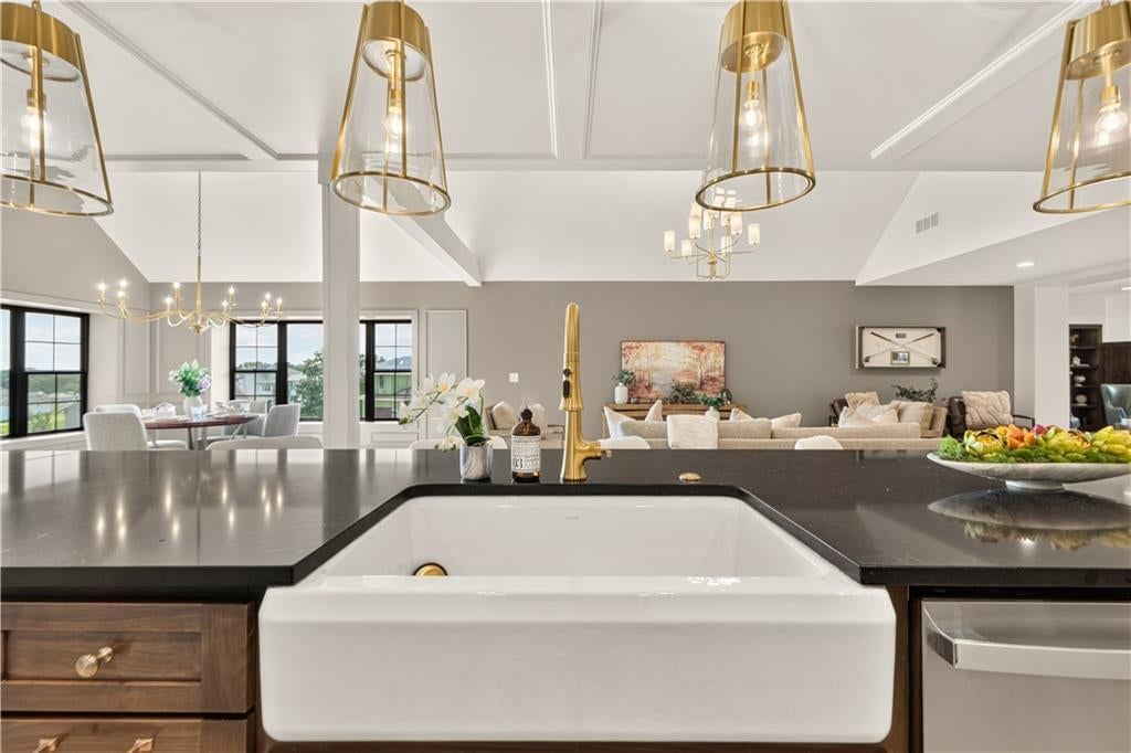 12811 W 71st Street — photo 19