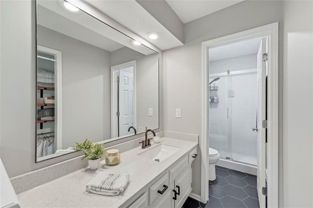 12825 S Arapaho Drive — photo 33