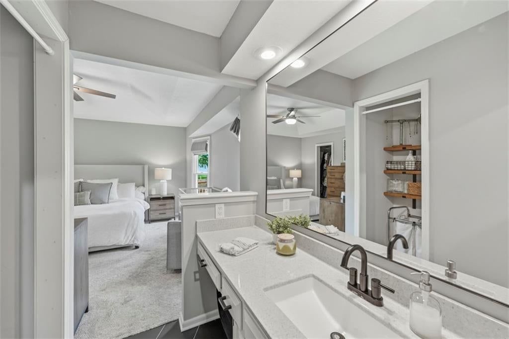 12825 S Arapaho Drive — photo 35