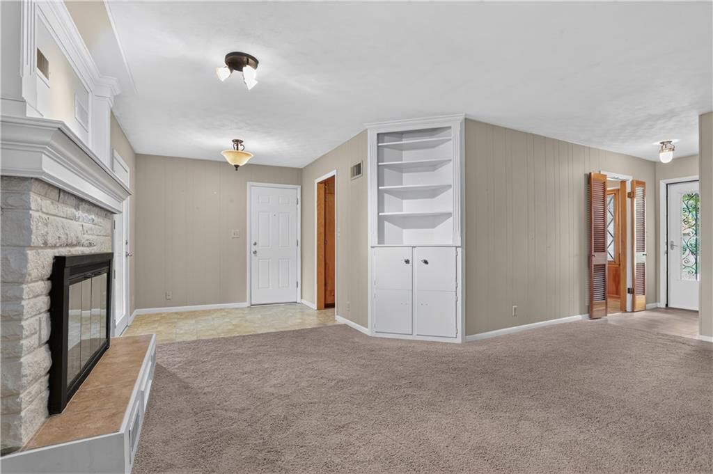 3700 Harvard Avenue — photo 3