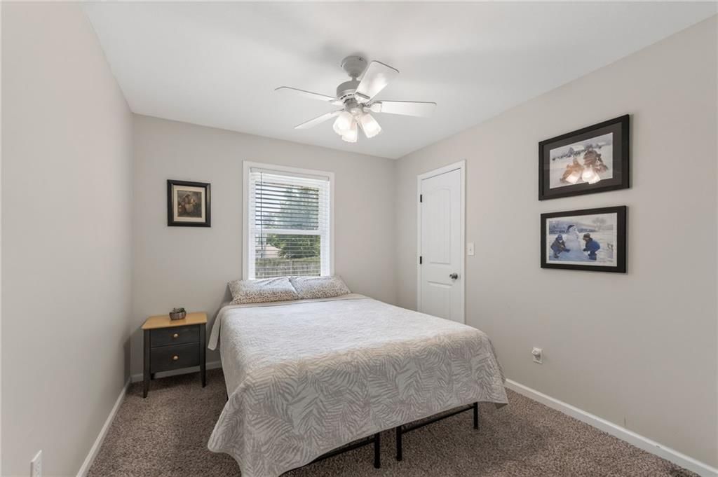 1120 NE Banner Drive — photo 20