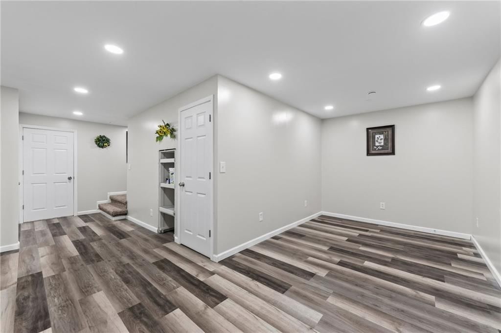 1120 NE Banner Drive — photo 23