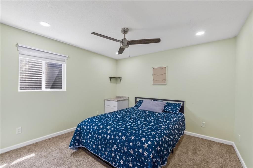 1120 NE Banner Drive — photo 27