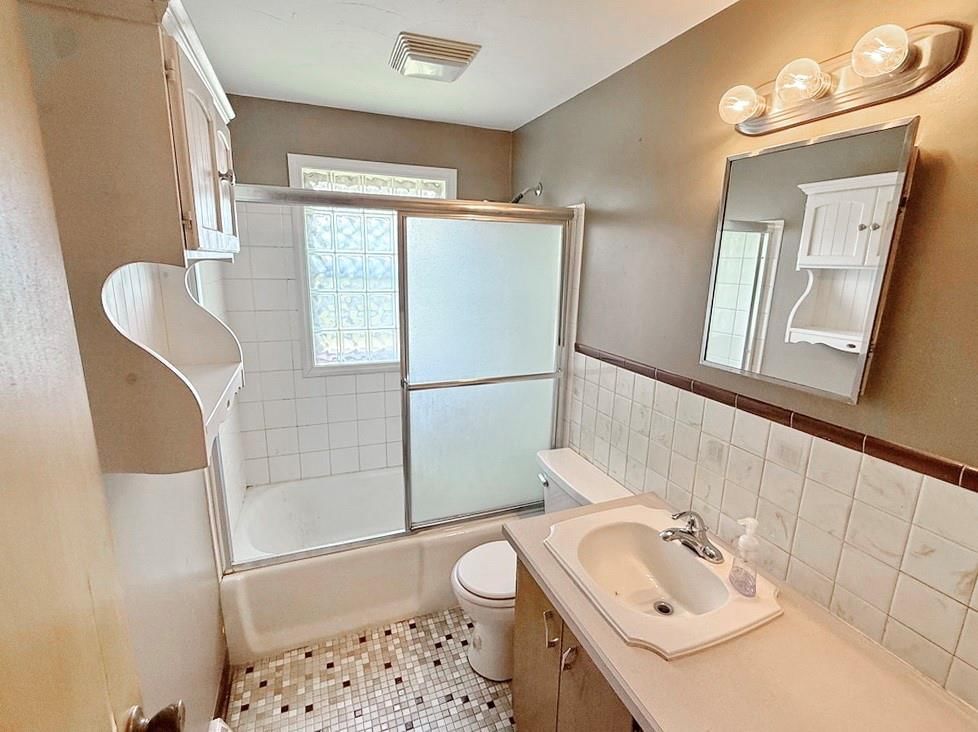 2025 S 363 Road — photo 8