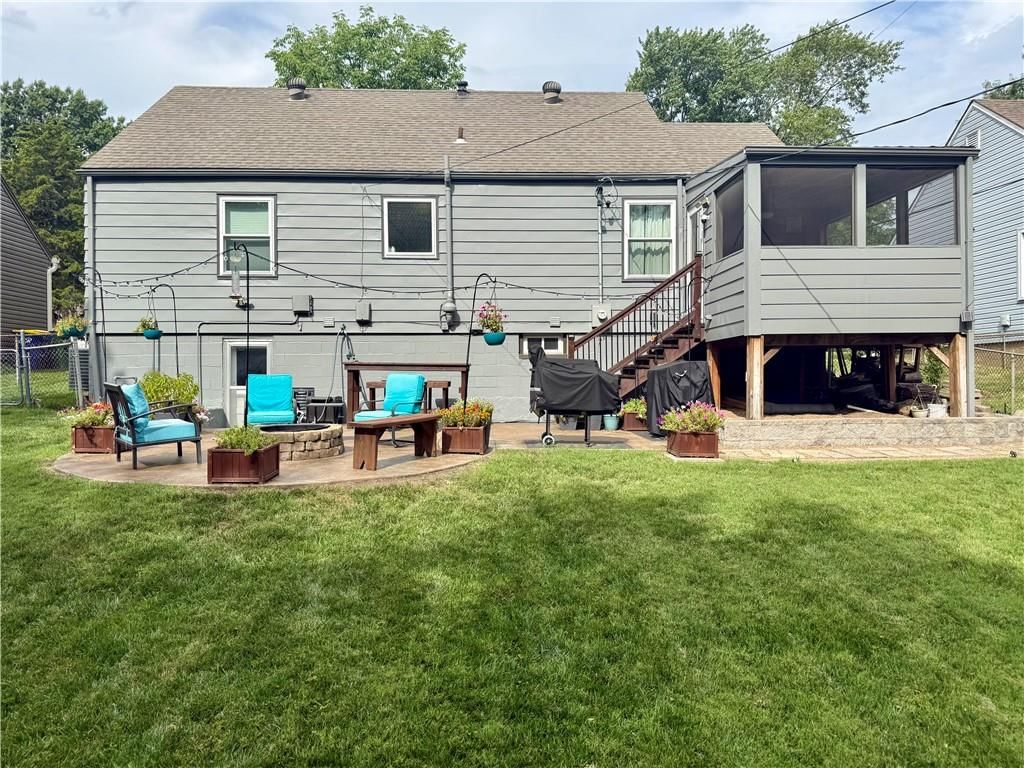 4935 Juniper Street — photo 2