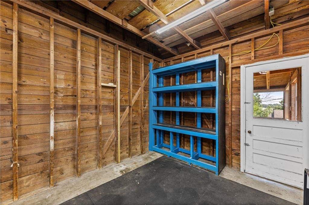 4935 Juniper Street — photo 29