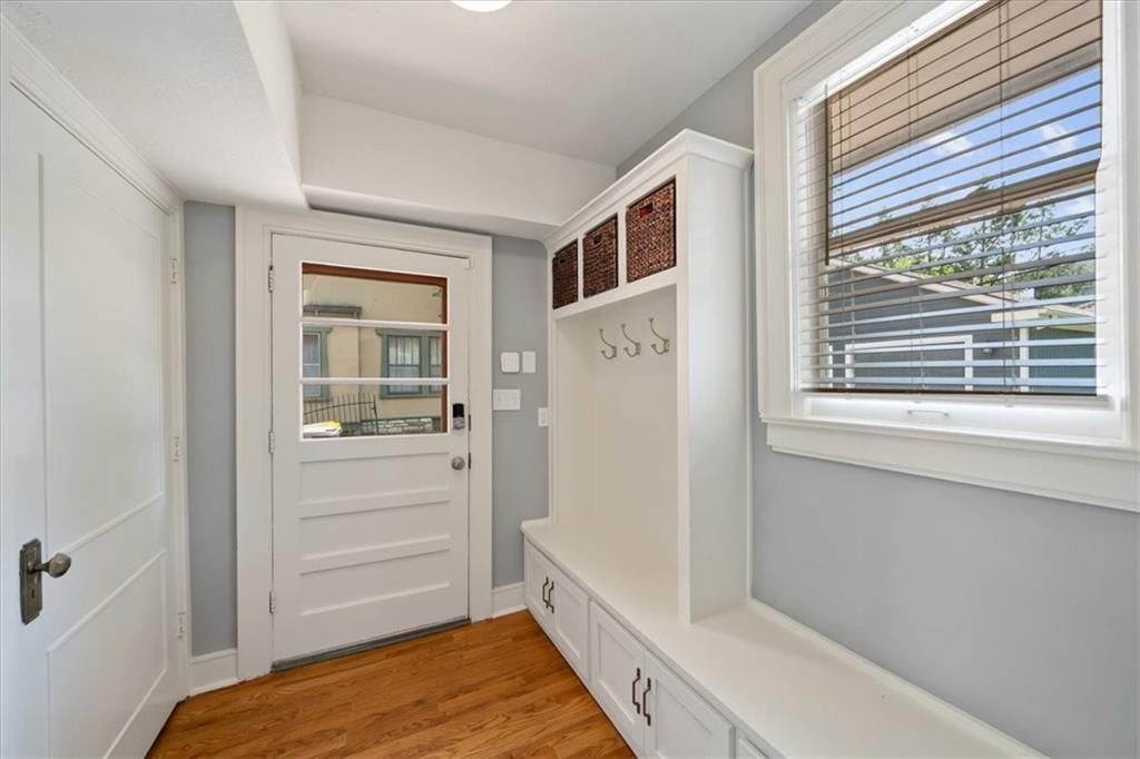 11 E Concord Avenue — photo 14