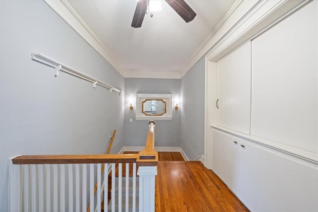 11 E Concord Avenue — photo 16