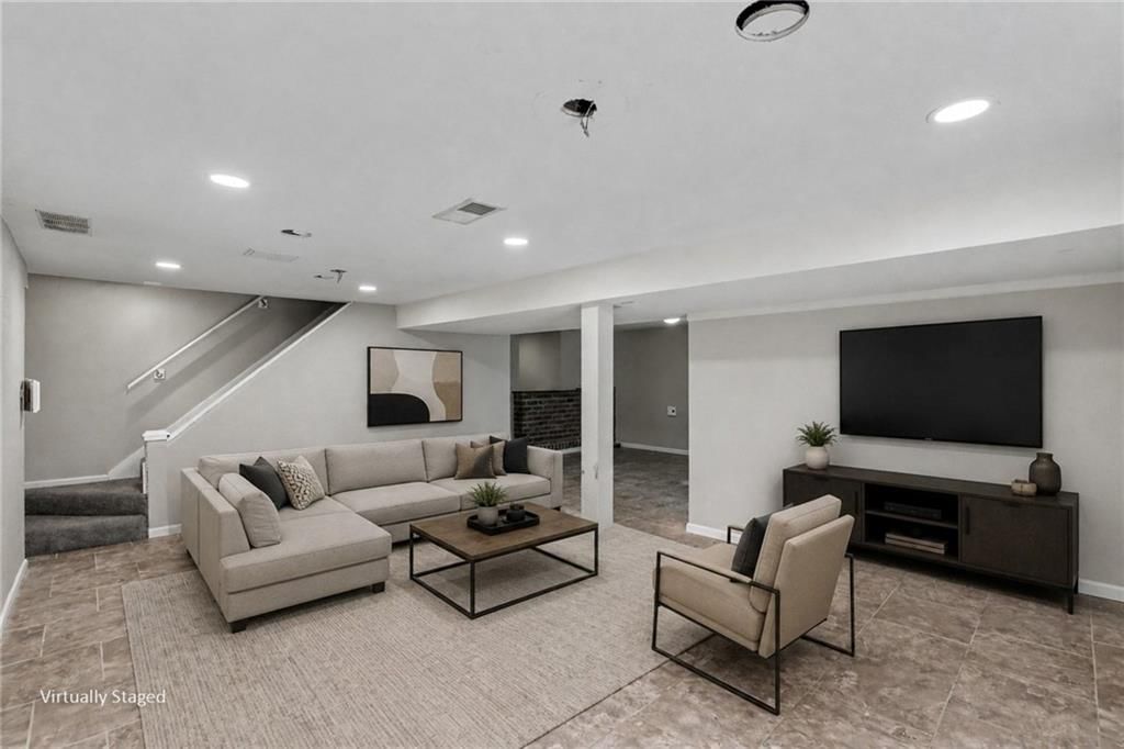 25322 Lone Pine Drive — photo 30