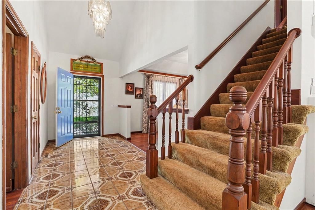 16213 W 136th Terrace — photo 5