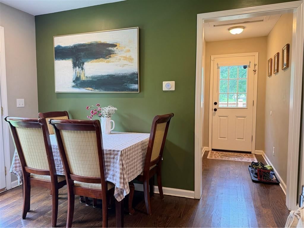 106 NE Ash Street — photo 12