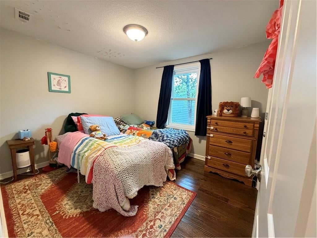 106 NE Ash Street — photo 18
