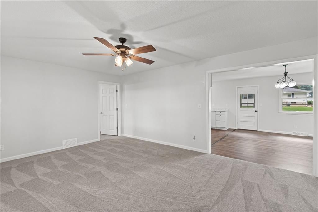 1308 N Cherry Street — photo 4