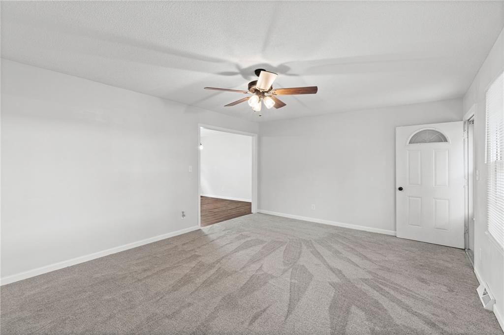 1308 N Cherry Street — photo 6