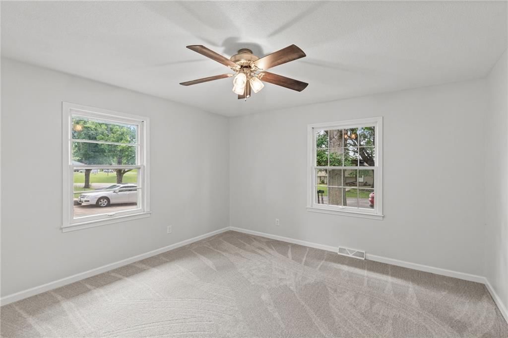 1308 N Cherry Street — photo 20