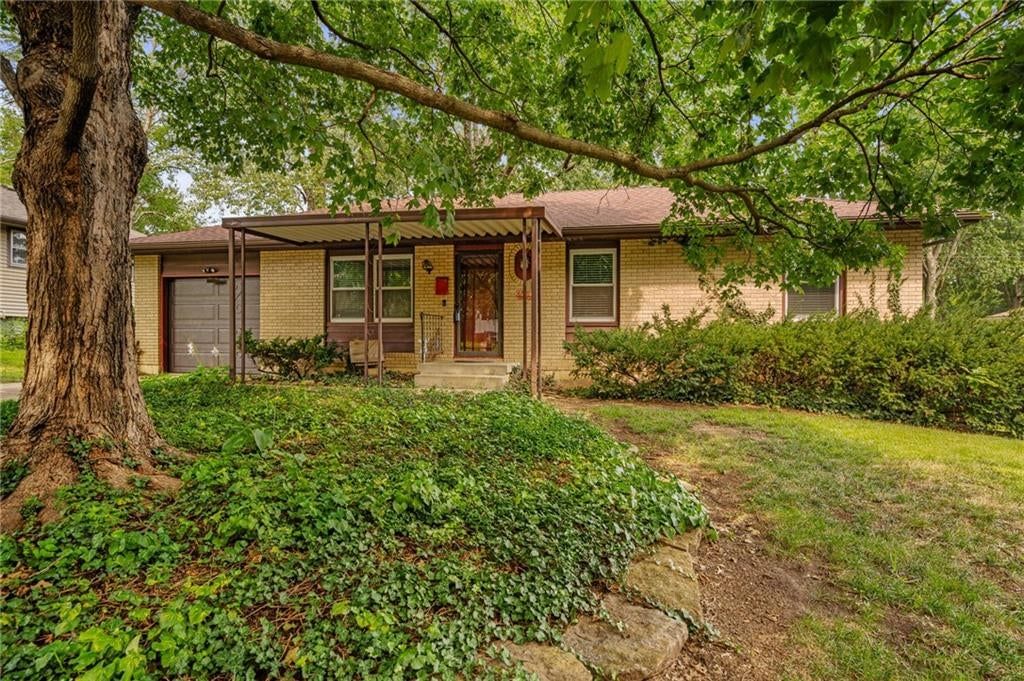 3701 Randall Drive — photo 5