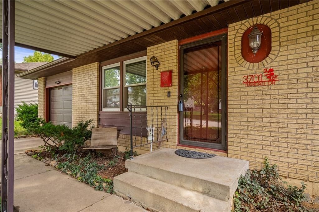 3701 Randall Drive — photo 9