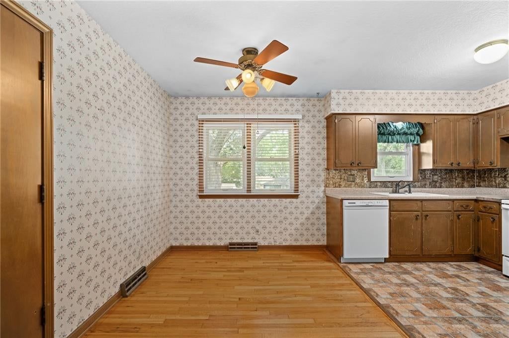 3701 Randall Drive — photo 15