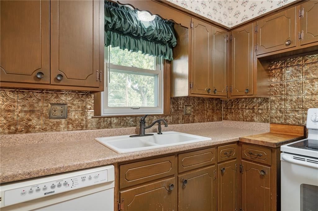 3701 Randall Drive — photo 21