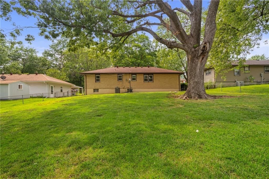 3701 Randall Drive — photo 45