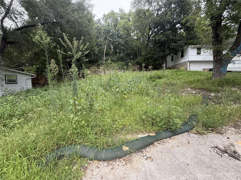 1016 Suntree Place — photo 1