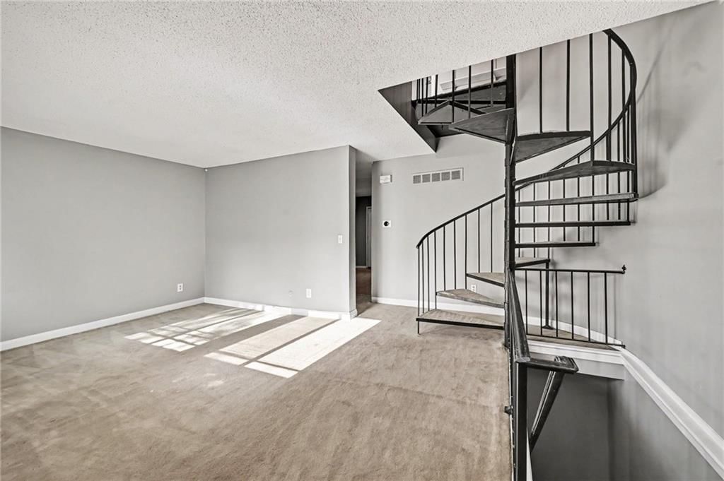 1225 N 77th Terrace — photo 8