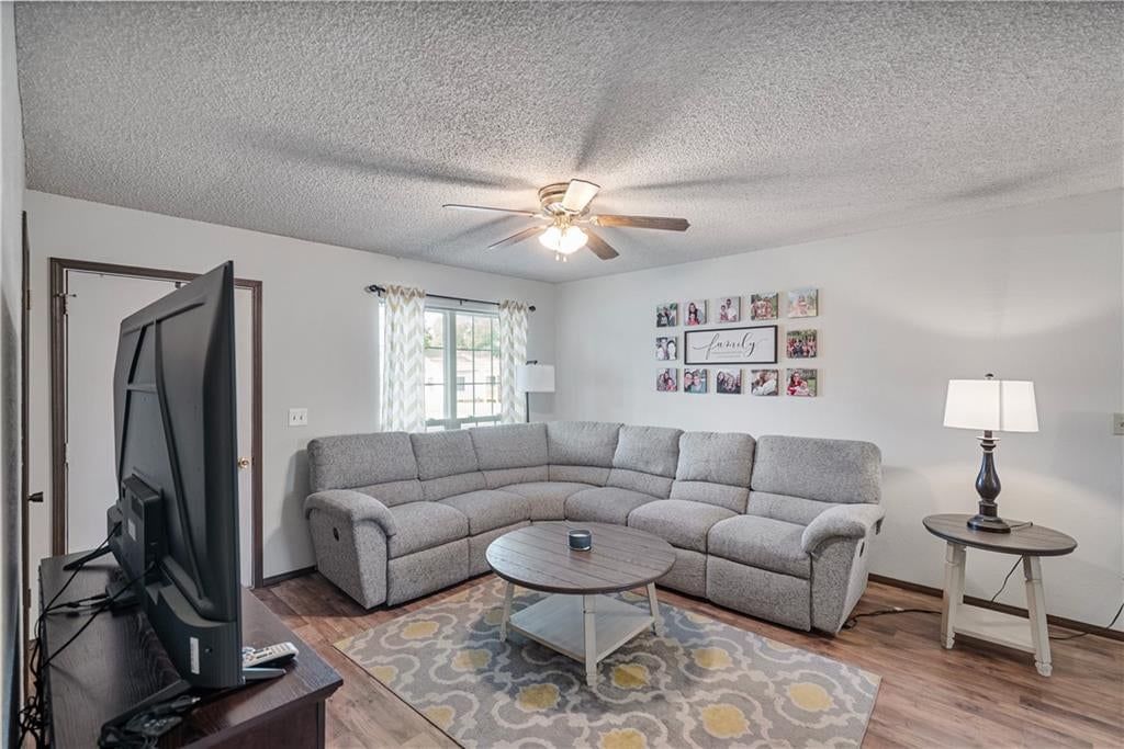 1307 W 1st Street — photo 9