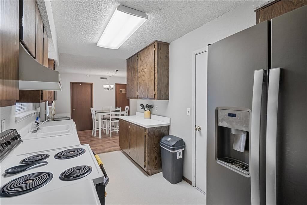 1307 W 1st Street — photo 17