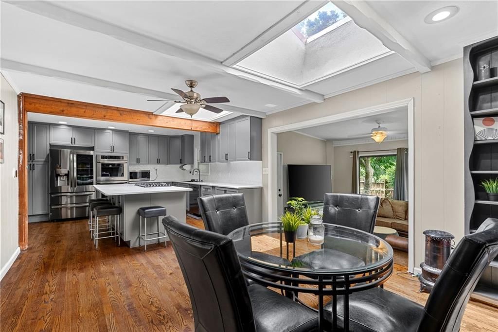 11214 Grand Avenue — photo 13