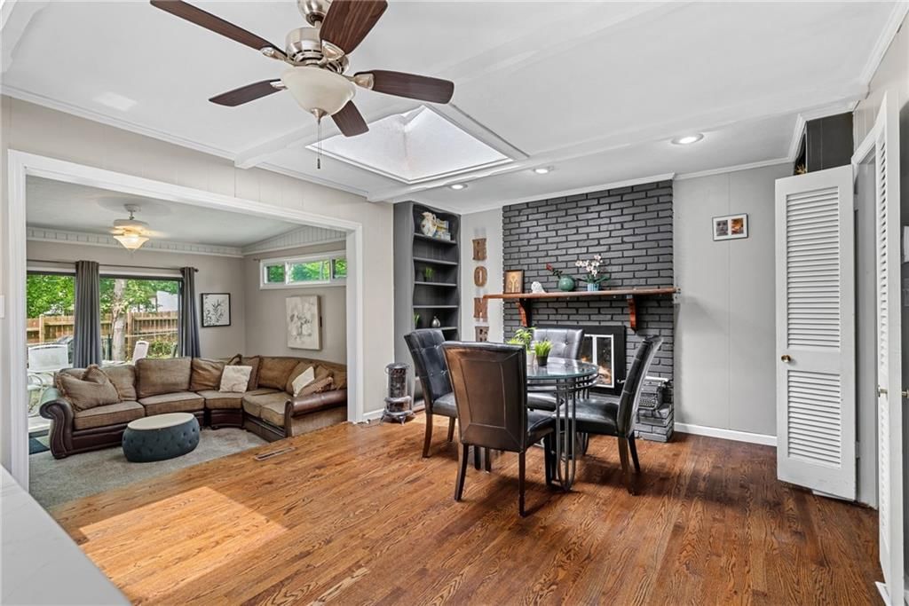 11214 Grand Avenue — photo 14