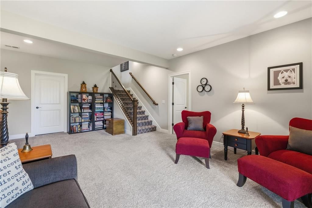 705 SW Haverford Road — photo 46