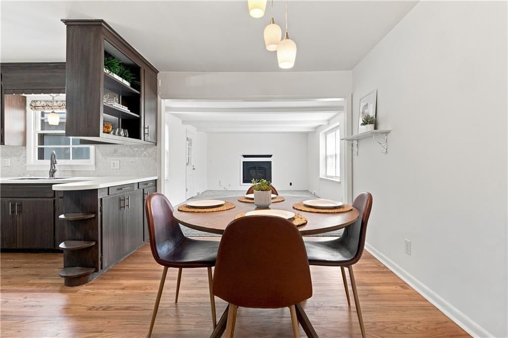 5515 Roeland Drive — photo 11