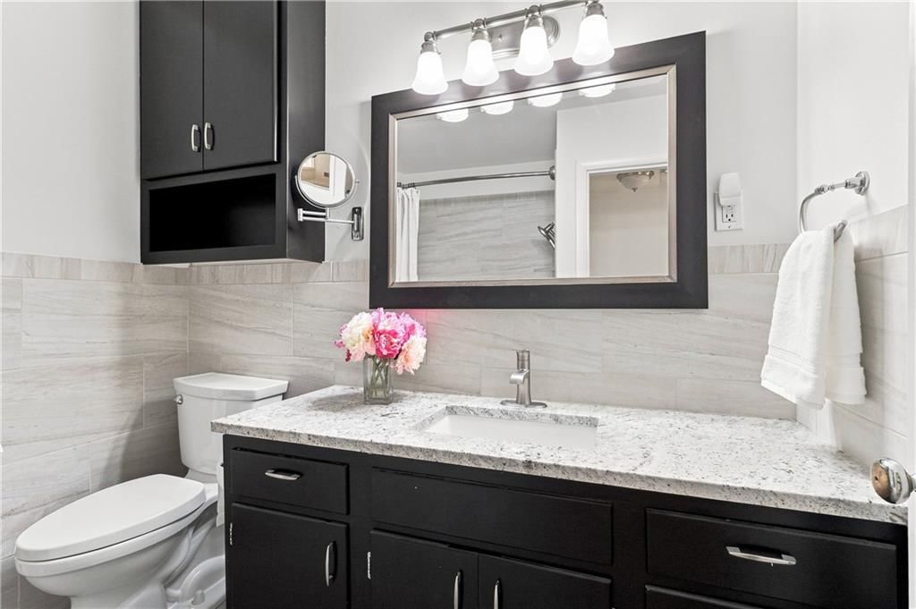 5515 Roeland Drive — photo 28