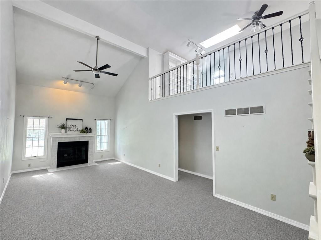 1513 NW Primrose Lane — photo 4