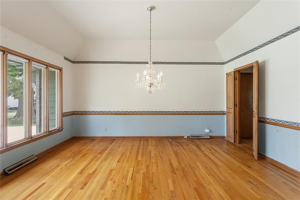 3607 NE 62nd Terrace — photo 5