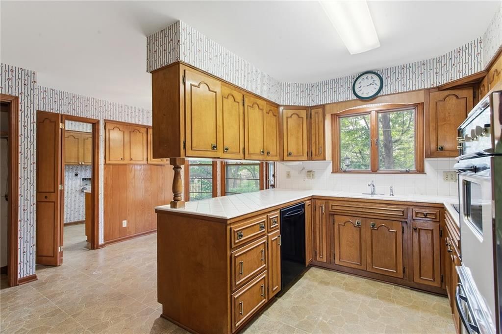 3607 NE 62nd Terrace — photo 12