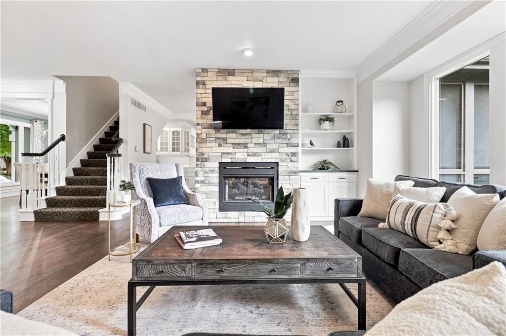 14702 England Street — photo 5