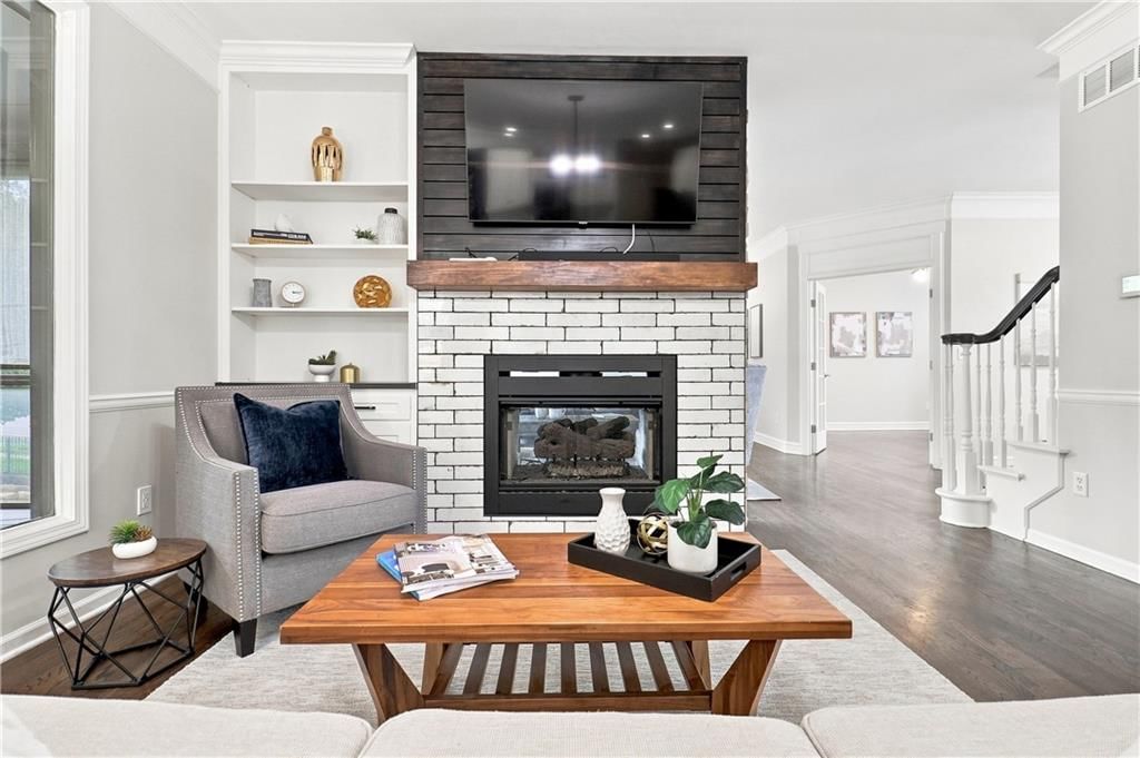 14702 England Street — photo 9