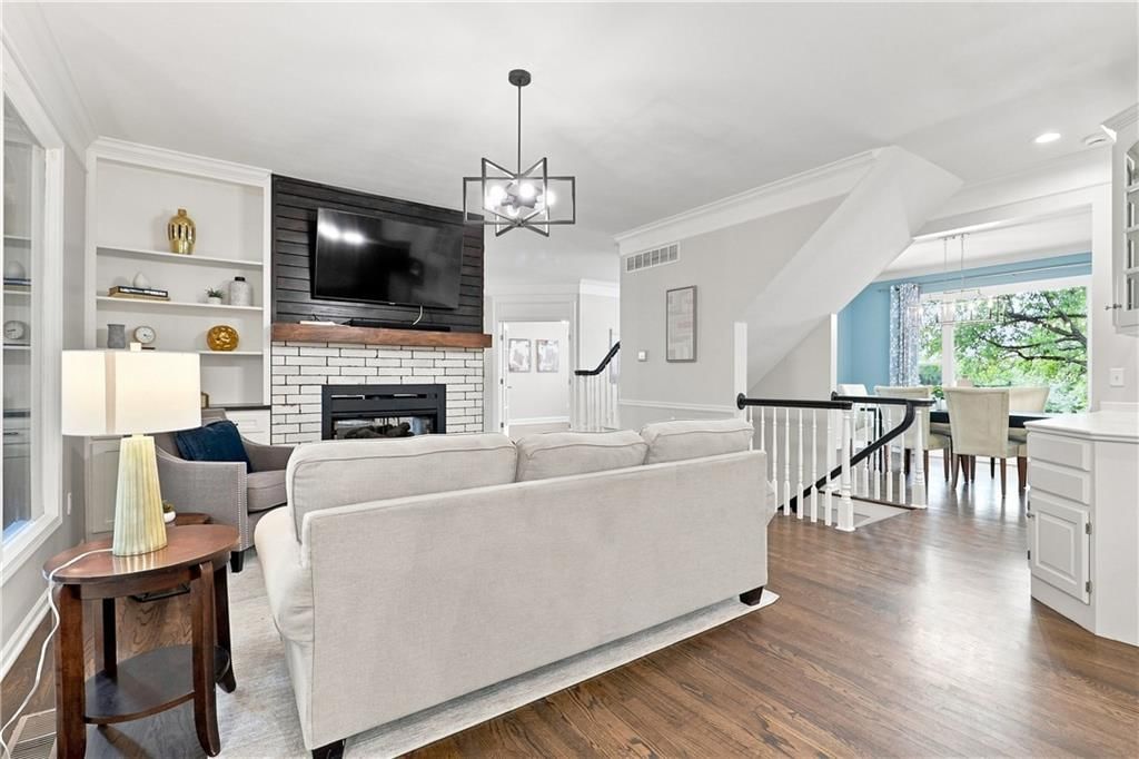 14702 England Street — photo 10