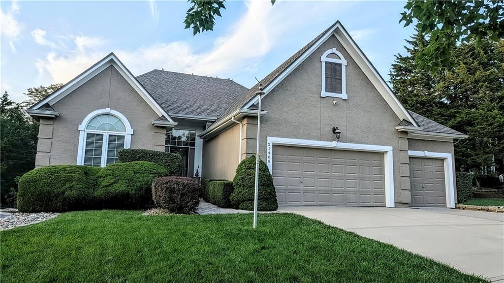 21400 W 98th Place — photo 2