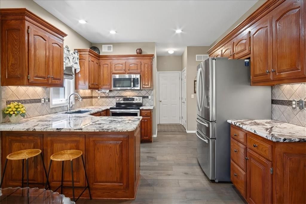 21400 W 98th Place — photo 13