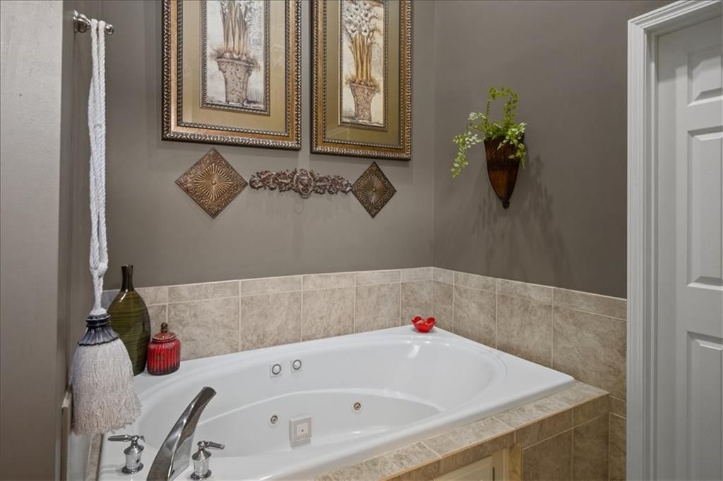 21400 W 98th Place — photo 23