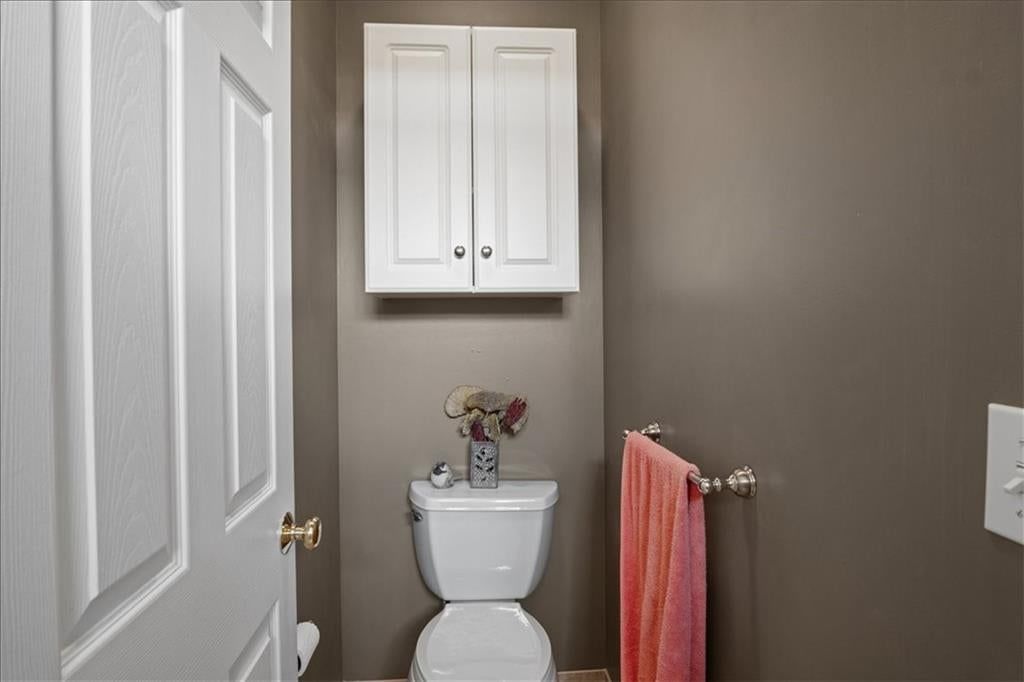 21400 W 98th Place — photo 25