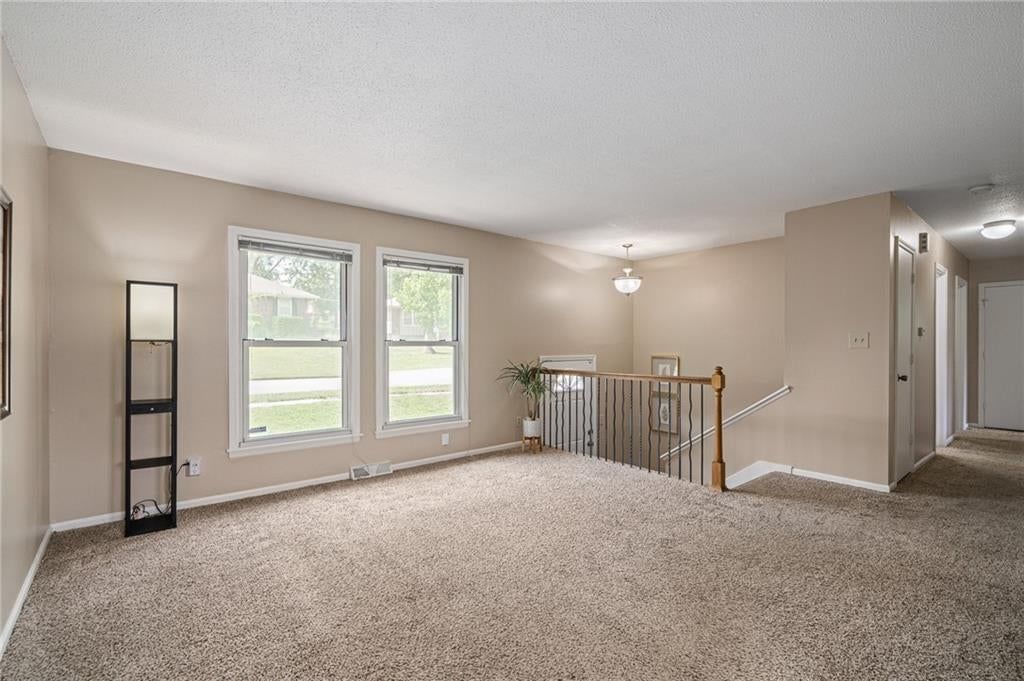 1833 N York Street — photo 5