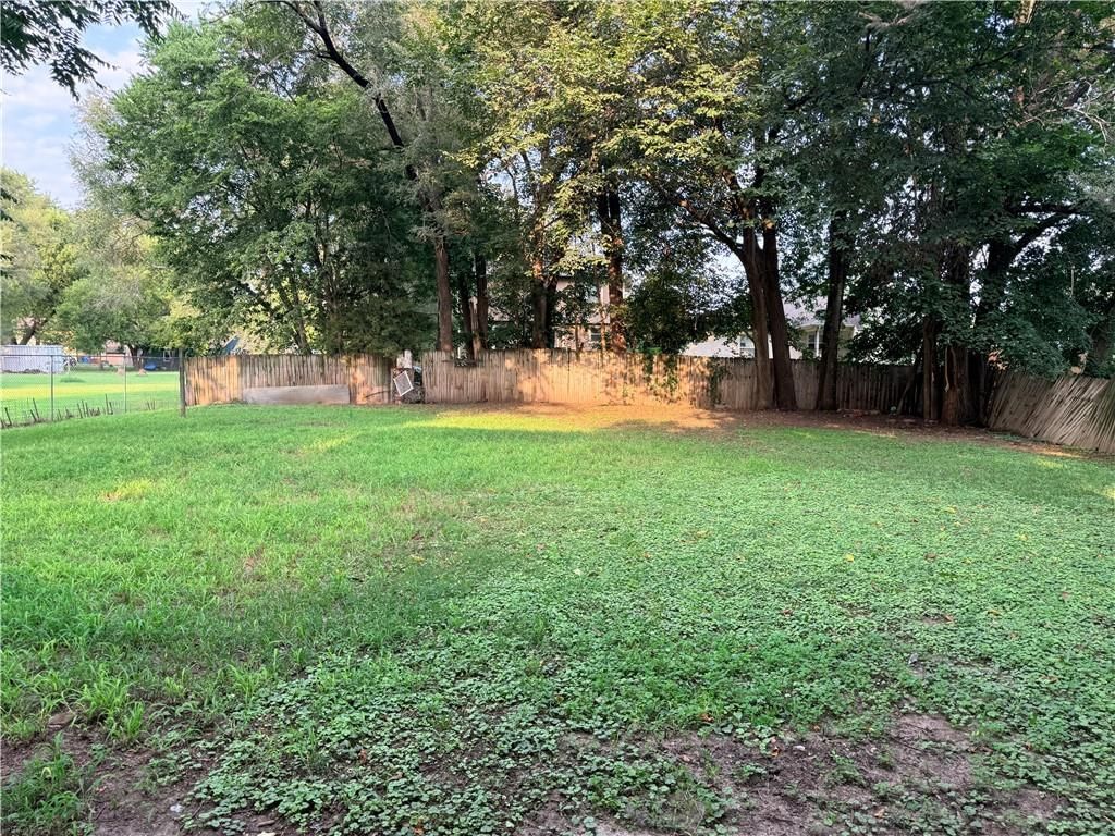222 N 8th Court — photo 28