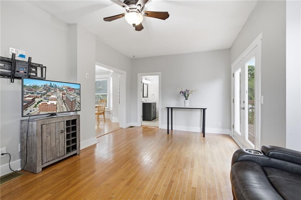 154 Clark Avenue — photo 12