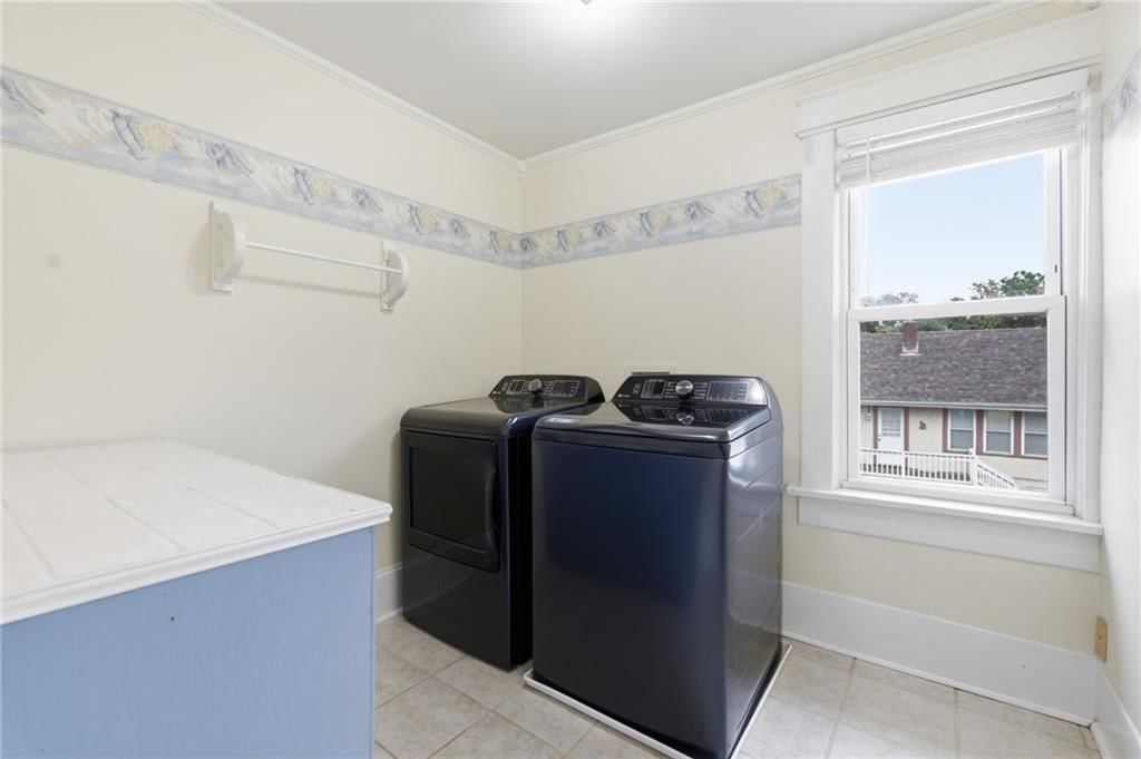 154 Clark Avenue — photo 18