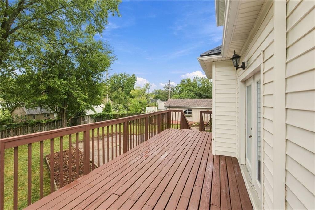 154 Clark Avenue — photo 25